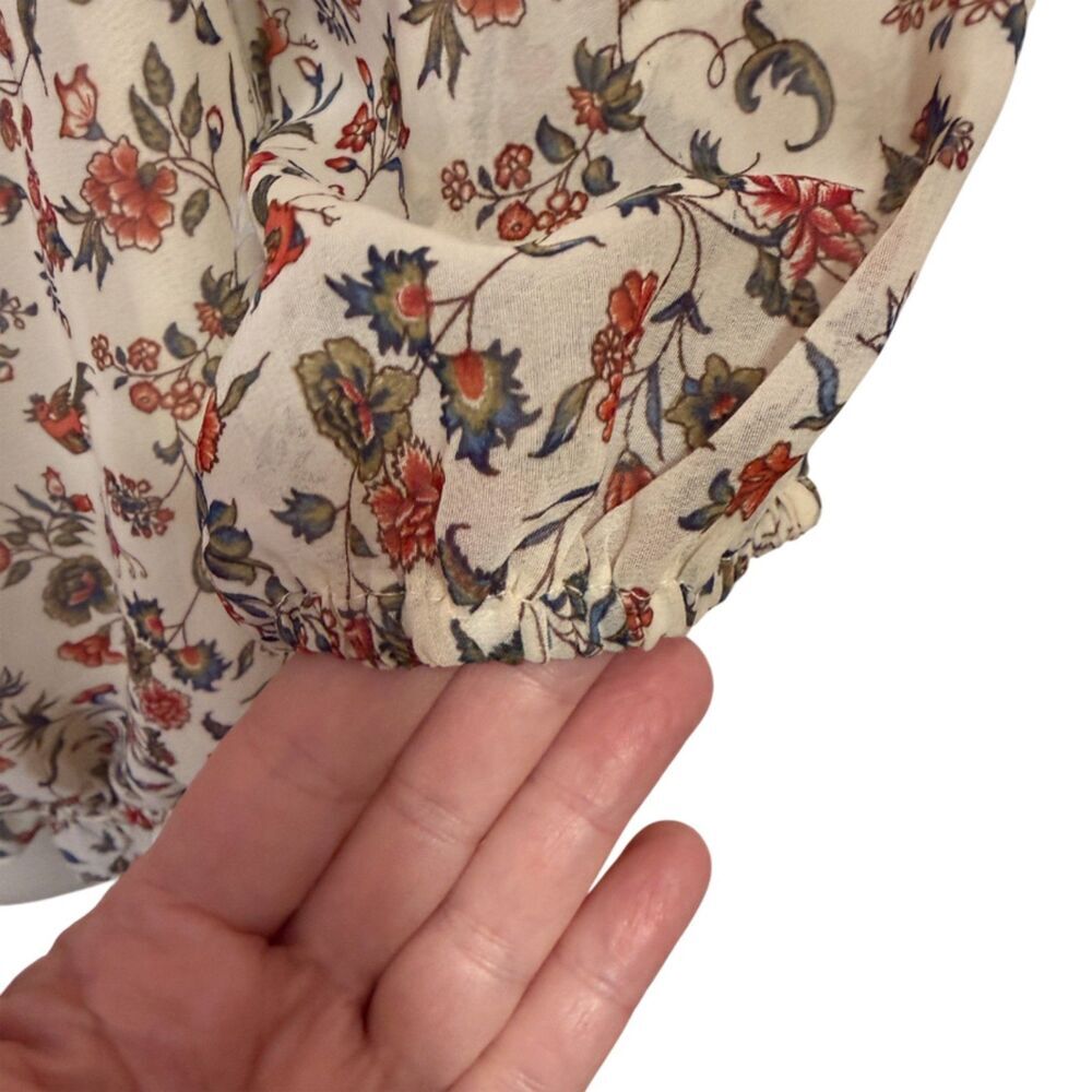 Max Studio Cream Floral Cold Shoulder Boho Women's Top Size M - Picture 6 of 10